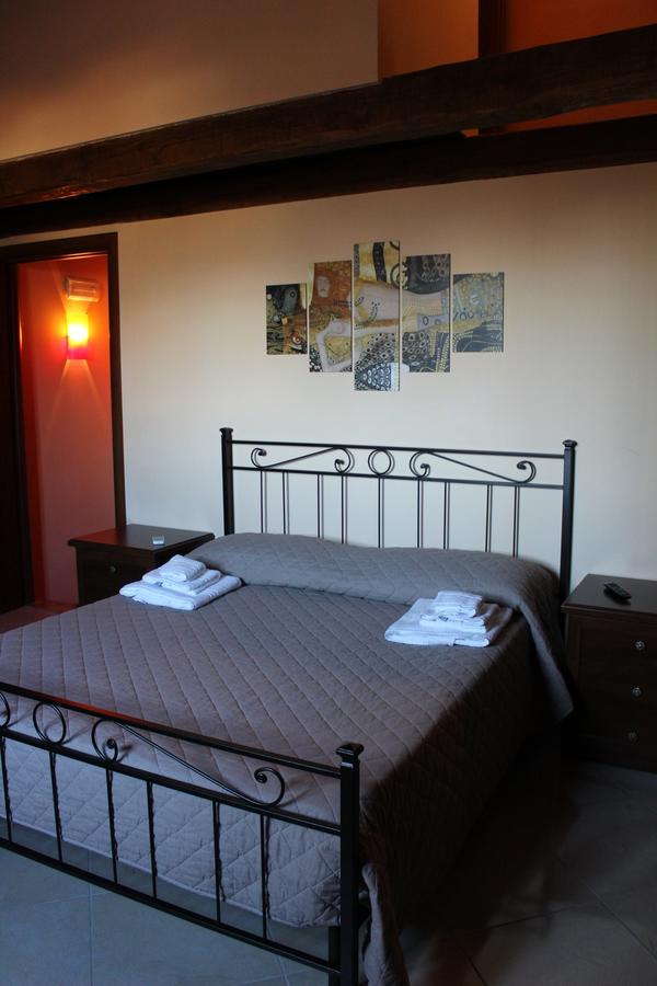 La Chiazzolla Hotel Campoli del Monte Taburno Eksteriør billede